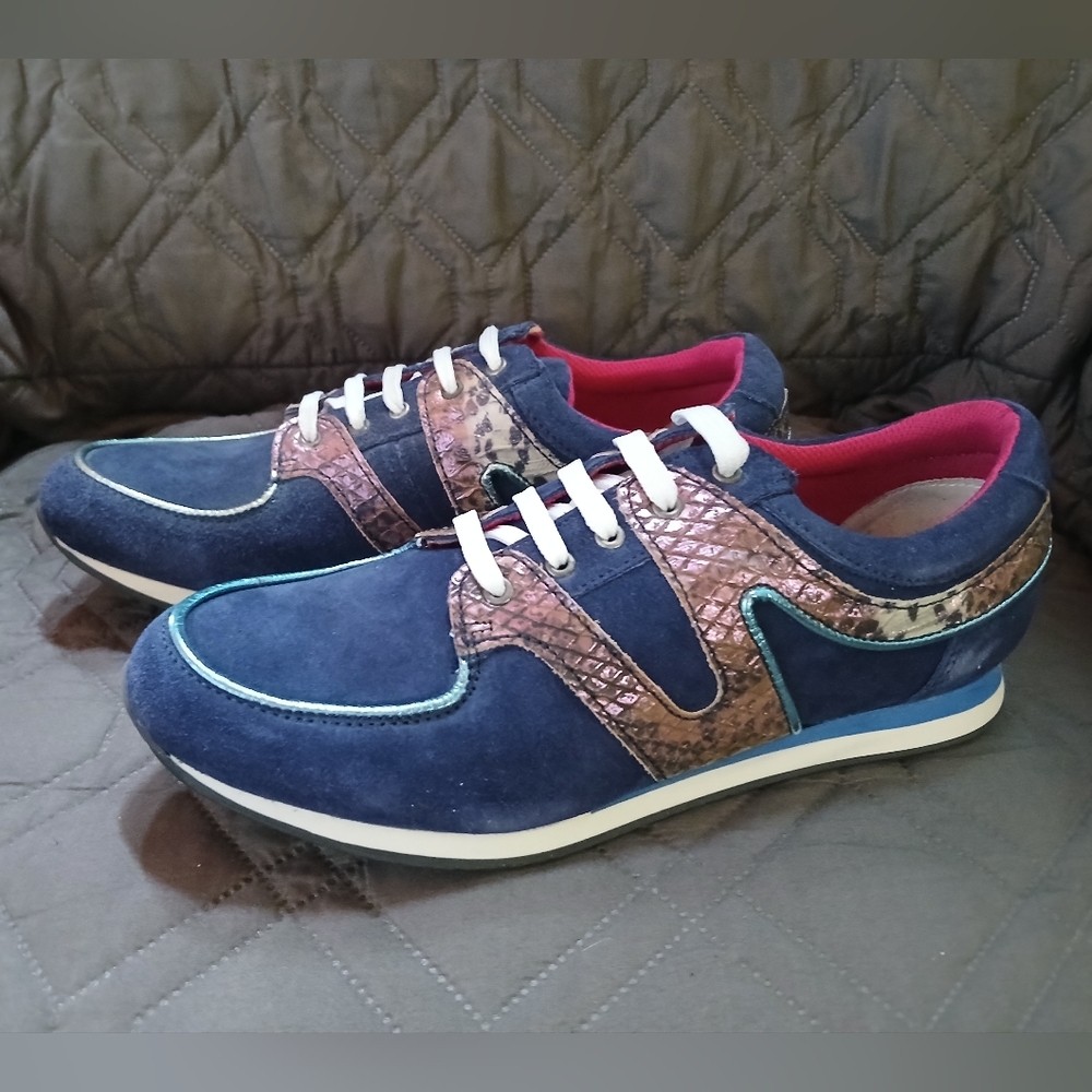 Cobalt Blue Suede & Metallic Snakeskin Print Sneakers NWT Le Chateau
